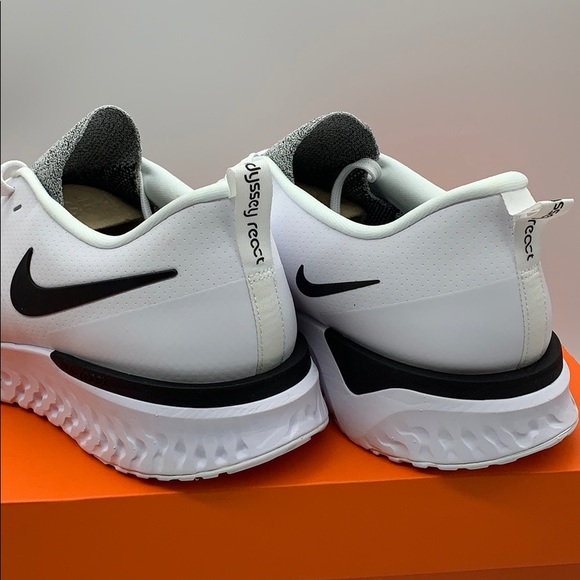 NIKE ODYSSEY REACT 2 FLYKNIT white/black men’s - Picture 8 of 16
